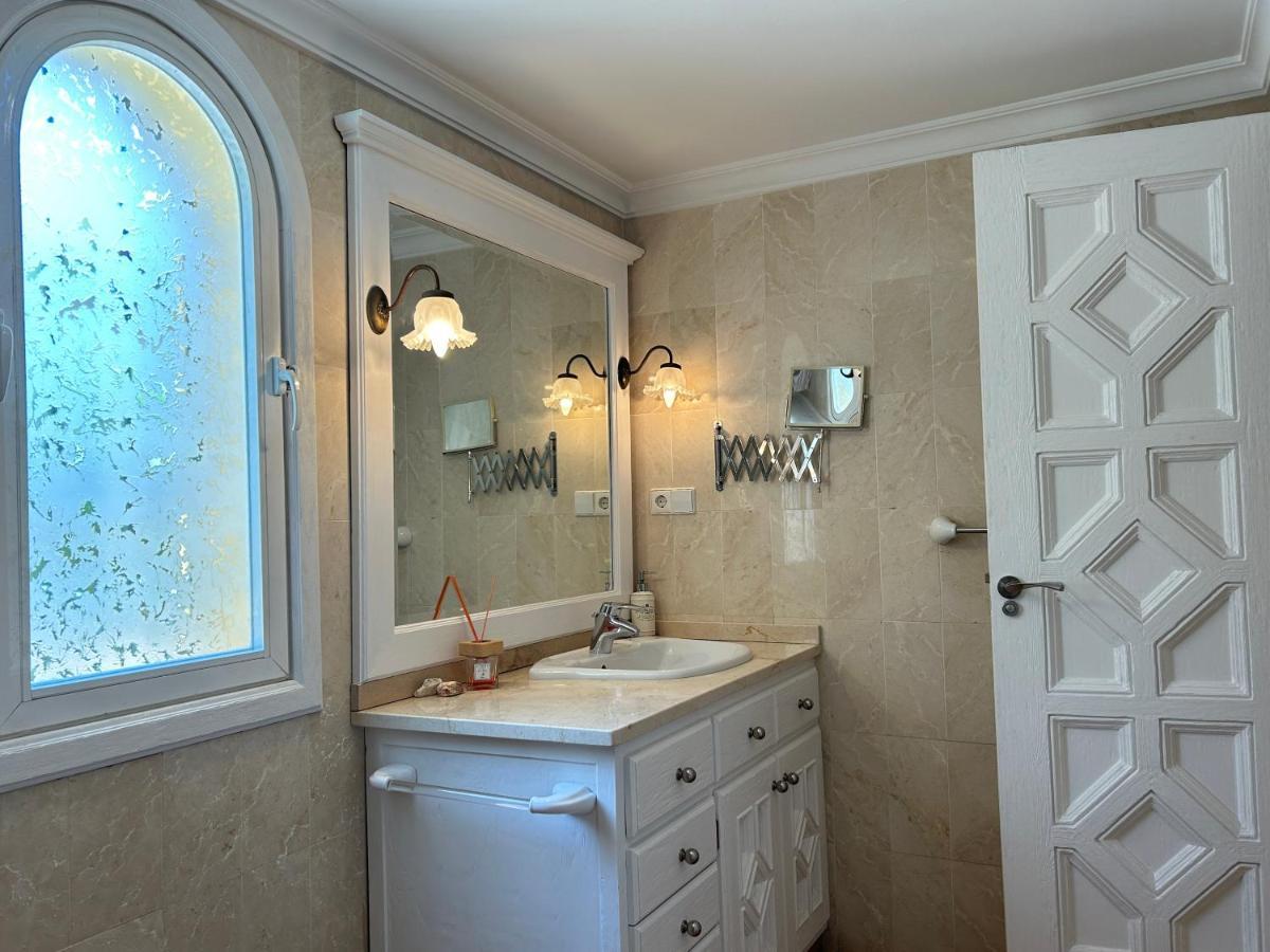 Villa Close To The Beach In Marbella Ngoại thất bức ảnh